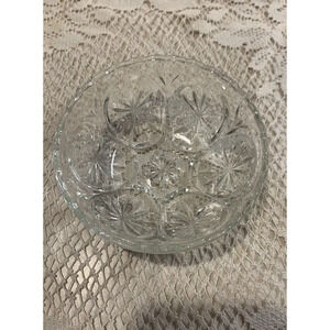 Vintage‎ Anchor Hocking Medallion Star Cameo Berry Bowls 4.5"